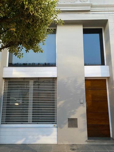 Departamento Amplio y moderno en el centro de la Ciudad CASARENT in Pehuajo