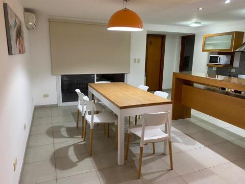 Departamento Amplio y moderno en el centro de la Ciudad CASARENT in Pehuajo