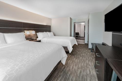 Holiday Inn Express & Suites Trinidad an IHG Hotel - image 13