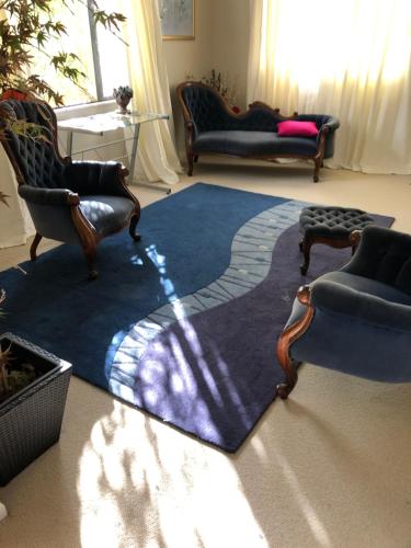 Deluxe large Room with En-suite Bathroom