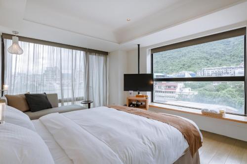 1 queen bed