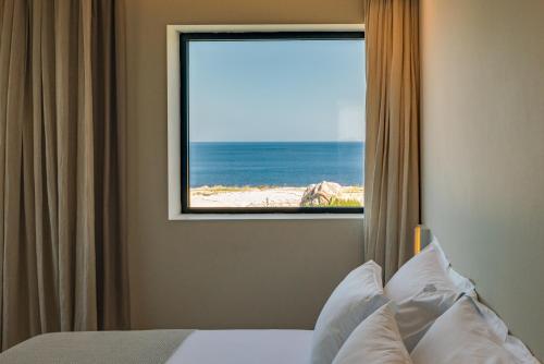 281261912 Milos Cove