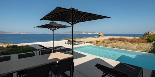 281261920 Milos Cove