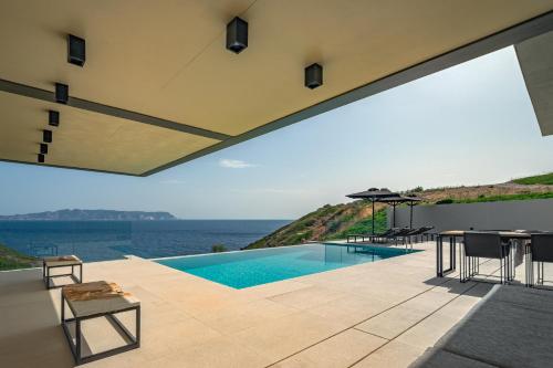 281263346 Milos Cove