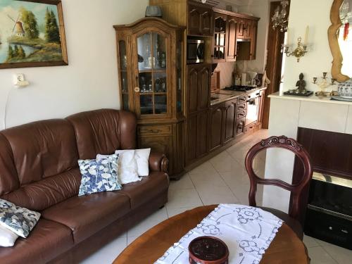 Nyaraló Japánkerttel - Apartment with Japanese Garden (Nyaralo Japankerttel - Apartment with Japanese Garden) in Balatonmariafurdo