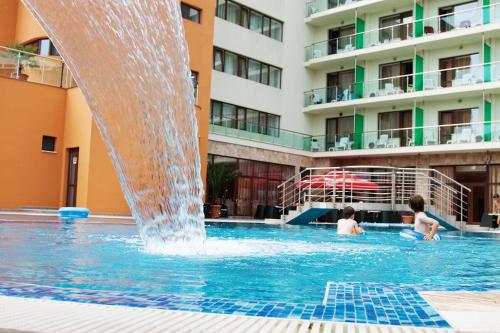 Hotel Saturn - image 7
