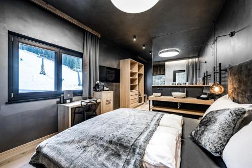 1 queen bed