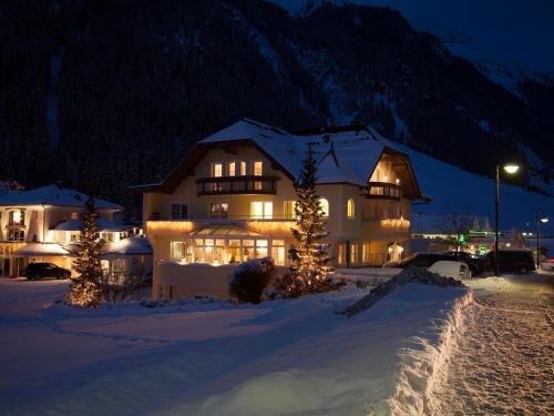 Hotel Neder - image 2