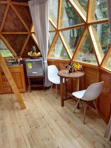 Libélula Glamping con jacuzzi