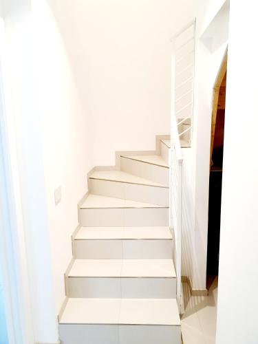 Suite 19 - image 2