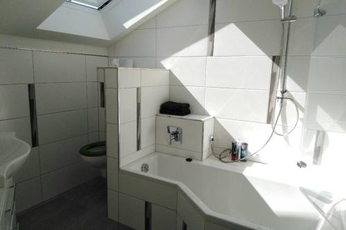 Komplette Dachwohnung mit Balkon und Bergblick 2.3km von Burgberg im Allgäu entfernt