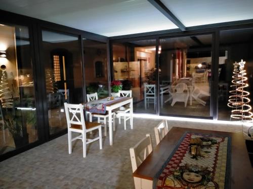 Villa Laura Apartment - 레스토랑