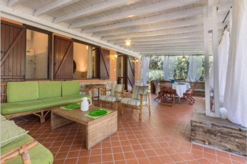 STINTINO VILLA TURCHESE SARDINIA gîte à louer La Pelosa