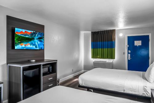 SureStay Hotel by Best Western Oklahoma City West - image 14