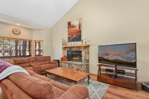 1519WUNI home - image 2