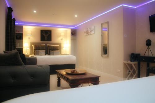 1 queen bed