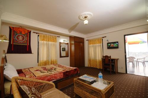 Room in BB - Spacious Room for 3 guests in Hotel Manohara Pvt Ltd