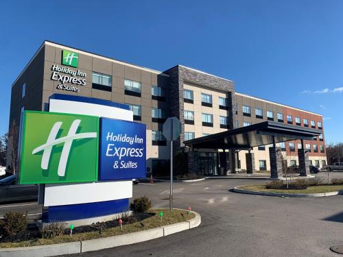 Holiday Inn Express & Suites - Boston South - Randolph, an IHG Hotel