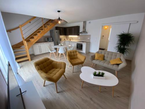 appartement maison en duplex 80m² jardin terrasse - Location saisonnière - Saint-Julien-les-Villas