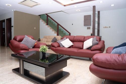 Spacious Luxury 5BR Villa for 23 Pax BBQ Family & Party Ready 宽敞豪华别墅 可住23人 烧烤聚会家庭首选, Kuala Lumpur (fotografie 6)