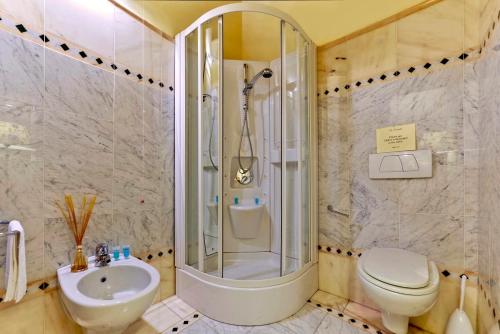 Palazzo Uguccioni Apartments, Florence (photo 4)