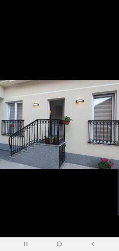 Pejovic apartmani - image 4