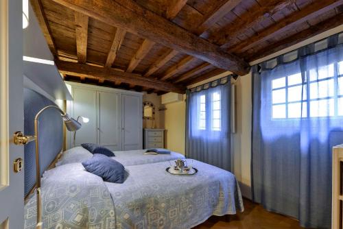 Palazzo Uguccioni Apartments, Florence (photo 5)