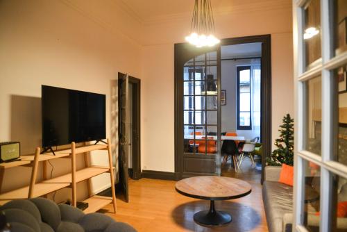 TOULOUSAINE DE STANDING - GARAGE - COUR - CINEMA, Toulouse (photo 6)