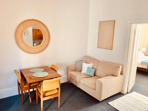 New England Rest Apartments-Unit A