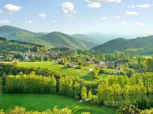 Appartement d'une chambre avec vue sur la ville jardin clos et wifi a Fayet