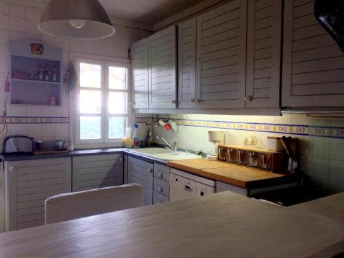Villa with 3 bedrooms in Ventosa with wonderful mountain view private pool enclosed garden - image 5