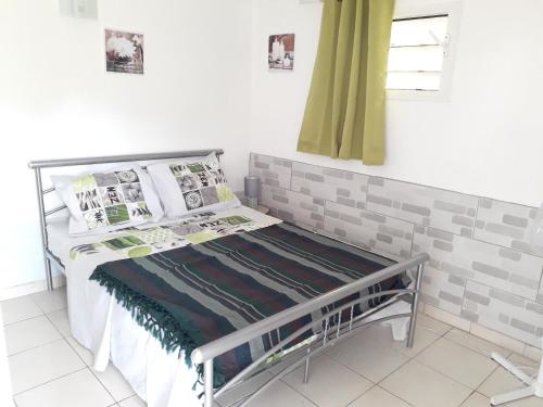 Appartement charmant à Saint-Joseph avec jardin et terrasse, 60 m² (Appartement charmant a Saint-Joseph avec jardin et terrasse, 60 m²) in Saint-Joseph