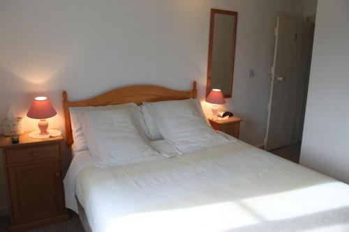 Ingon Bank Farm Bed And Breakfast - image 2