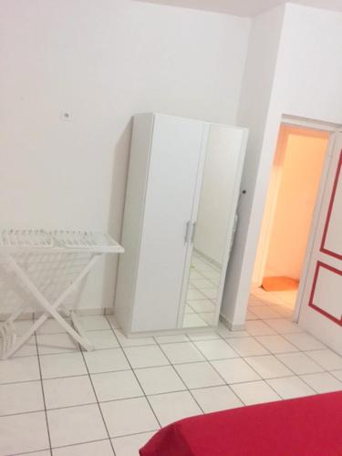 Appartement de 2 chambres avec balcon et wifi a Pointe Noire a 4 km de la plage in Pointe-Noire