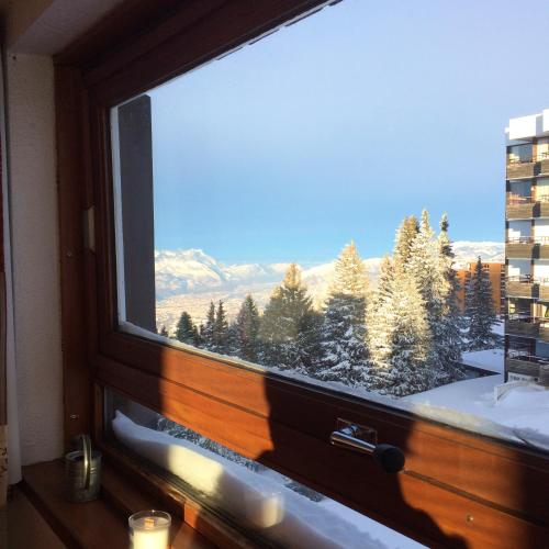 Apartment with one bedroom in Chamrousse with wonderful mountain view and furnished balcony - image 13