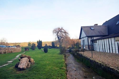 Maison de 3 chambres avec jardin clos et wifi a Vittefleur