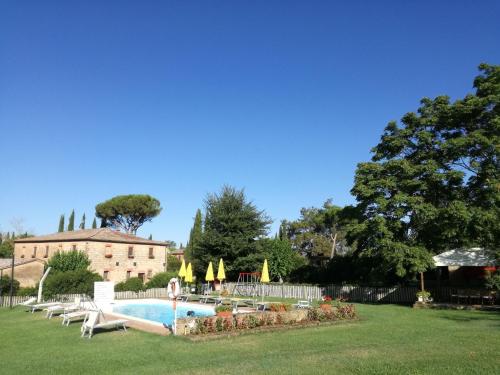  Luxurious Villa in Monteroni d´Arbia in Monteroni dʼArbia
