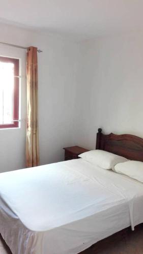 Elegant apartment close to Trou-aux-Biches with pool