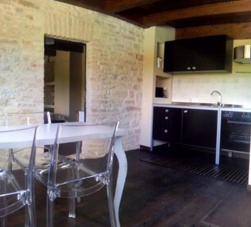 One bedroom appartement with shared pool and wifi at Montalto delle Marche