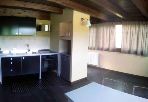 One bedroom appartement with shared pool and wifi at Montalto delle Marche