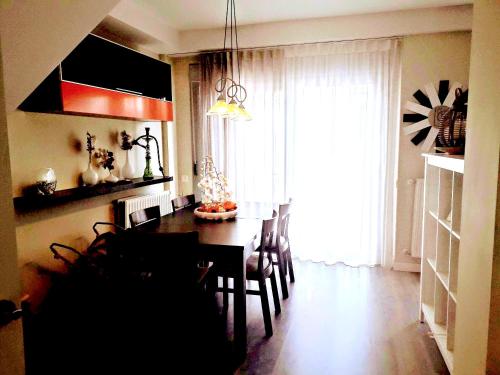 House with 4 bedrooms in Rivas Vaciamadrid with enclosed garden and WiFi - image 12