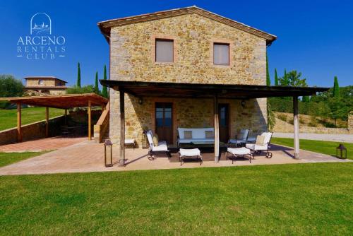 Camparone - Arceno Rentals Club - Tap to explore photos