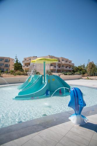 Horizon Beach - image 4