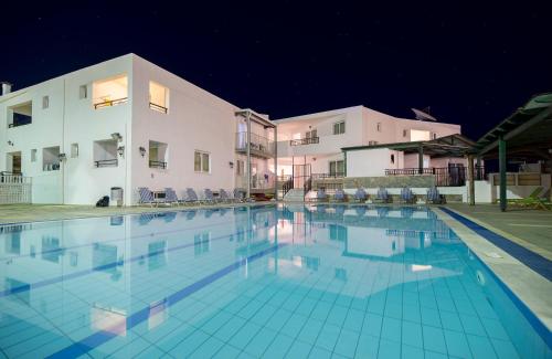 Horizon Beach - image 11