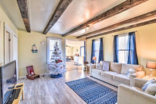 Pet-Friendly Millbridge Home with Fenced Yard!