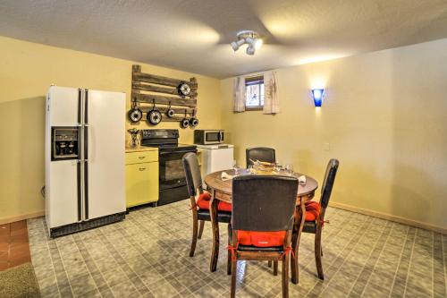Cozy Durango Apt with Mtn View about 6 Mi to Downtown! in Durango, USA