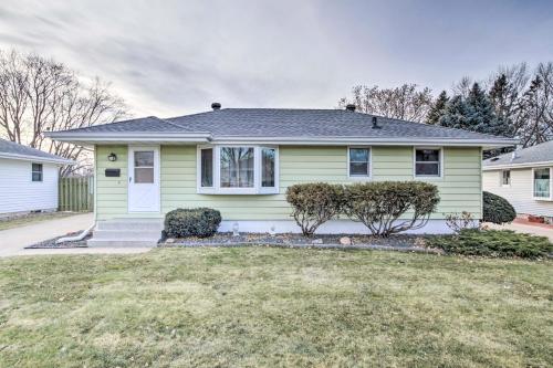 Cheerful Rochester Retreat with Workout Room!