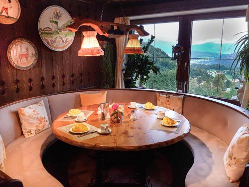 Restaurant, Alpenhotel Denninglehen in Berchtesgaden