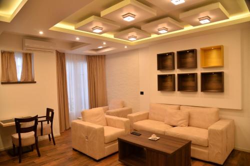 . Bella apartments