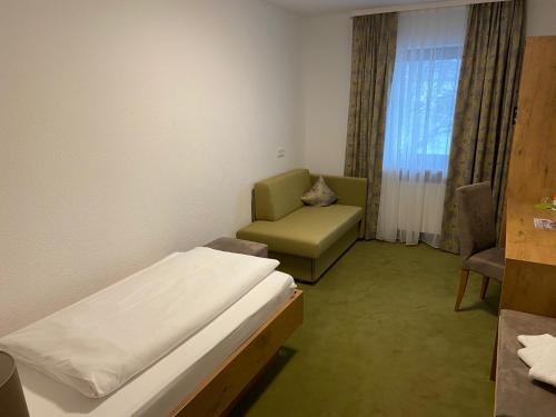 Gasthaus Hotel Kranz 6.8km von Hammerhalde entfernt